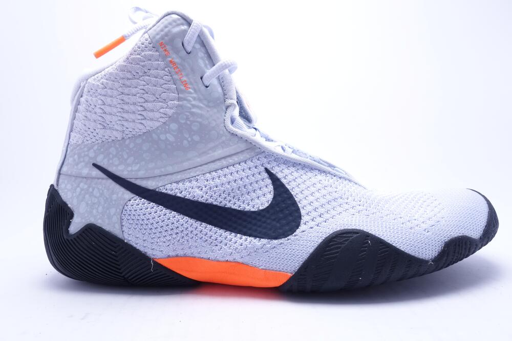 Nike Tawa SE Shoes Mens Size 12 White Wrestling High Top Sneakers DJ4474-900